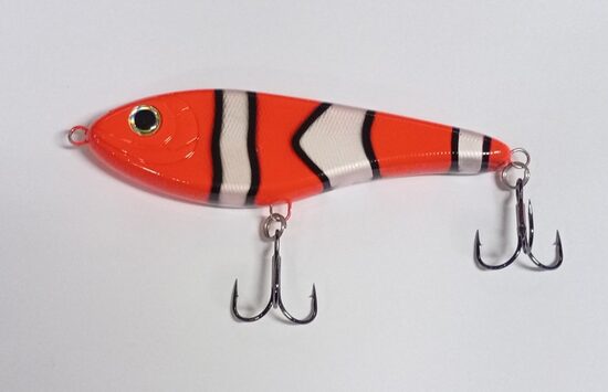 Wobbler Strike Pro Buster Jerk Shallow Runner EG048S-C130F (15cm, 64.5g, 0-1m, Floating) 